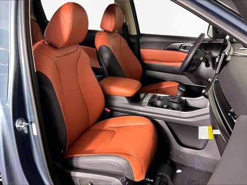 New 2026 Kia Carnival SX Prestige FWD image 12