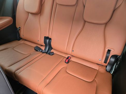 New 2026 Kia Carnival EX FWD image 20