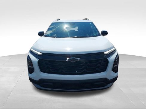 New 2027 Chevrolet Equinox LT w/ Convenience Package II AWD/4WD image 8