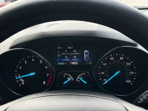 Used 2019 Ford Escape SEL image 23