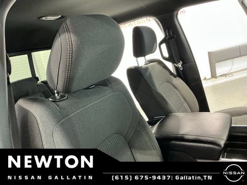 Used 2023 RAM 1500 Big Horn AWD/4WD image 15