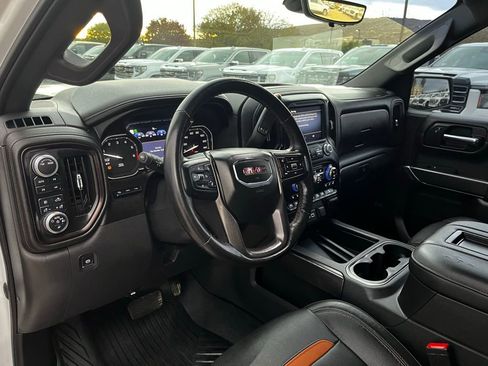 Used 2020 GMC Sierra 1500 AT4 w/ AT4 Premium Package image 14