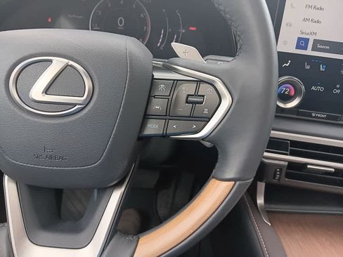 Used 2024 Lexus RX 350 Premium w/ Accessory Package (Z1) AWD/4WD image 25