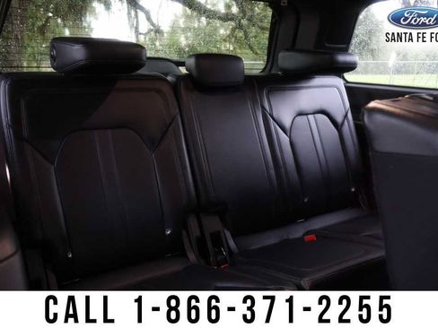 Used 2019 Ford Expedition Limited w/ Driver Assistance Package AWD/4WD image 28