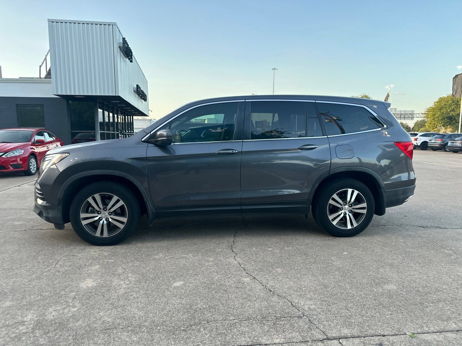 Used 2016 Honda Pilot EX-L image 4