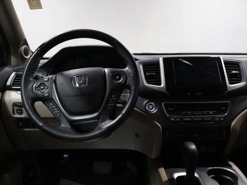 Used 2018 Honda Pilot EX-L image 17