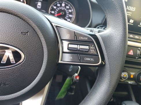 Used 2021 Kia Forte LXS image 22