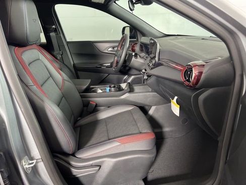 New 2026 Chevrolet Equinox RS image 11