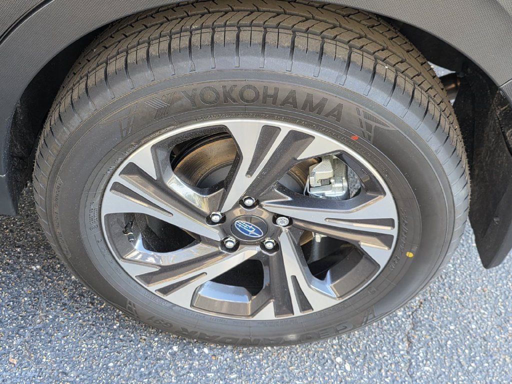 Used 2026 Subaru Crosstrek 2.5i Premium w/ Convenience Package #2 AWD/4WD image 33