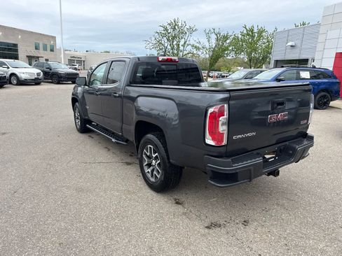 Used 2016 GMC Canyon SLE w/ All Terrain Package AWD/4WD image 7