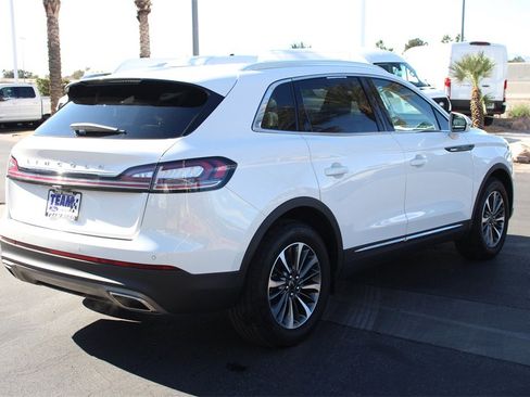 Certified 2022 Lincoln Nautilus AWD w/ Premium Package image 6