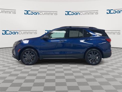 Used 2022 Chevrolet Equinox RS w/ RS Leather Package image 5