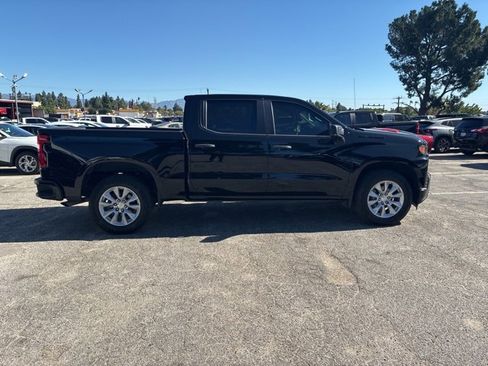 Used 2022 Chevrolet Silverado 1500 Custom w/ LPO, Dark Essentials Package image 4