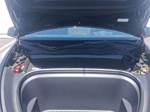 Used 2023 Tesla Model Y Long Range AWD/4WD image 6