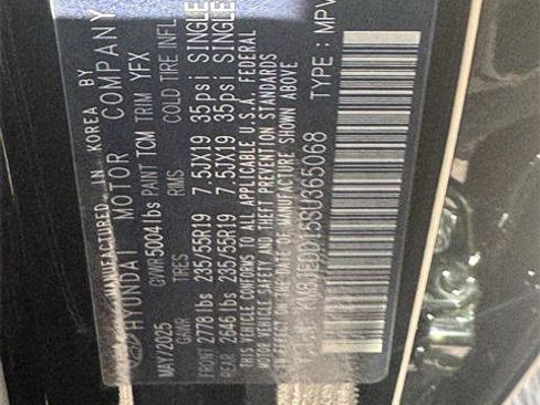 New 2025 Hyundai Tucson Limited image 32