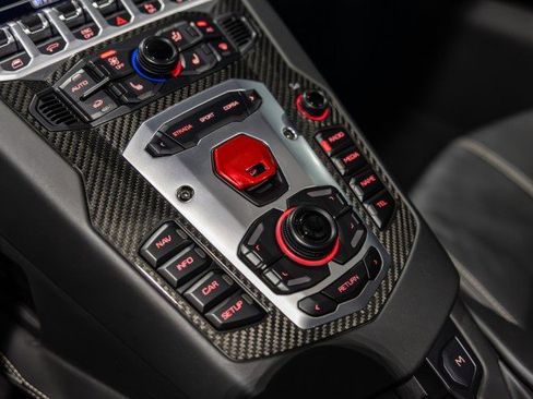 Used 2014 Lamborghini Aventador LP 700-4 AWD/4WD image 59