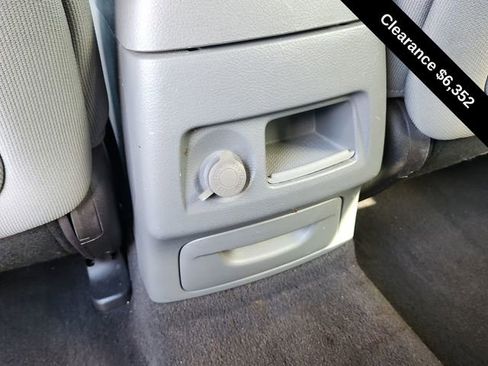 Used 2010 Hyundai Santa Fe GLS image 20