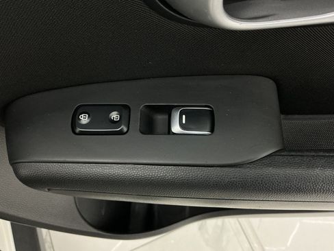 Used 2019 Kia Soul FWD image 38