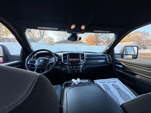 Used 2024 RAM 2500 Big Horn w/ Bed Utility Group image 12