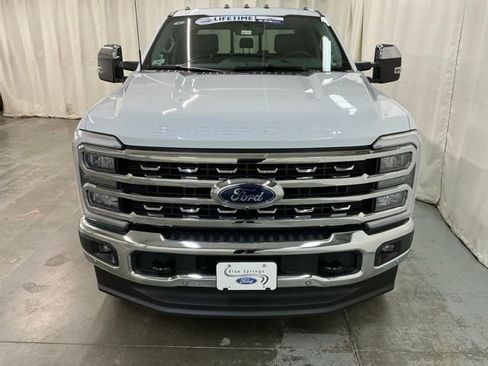 New 2026 Ford F350 Lariat w/ Lariat Premium Package image 10