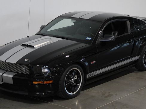 Used 2007 Ford Mustang GT RWD image 21