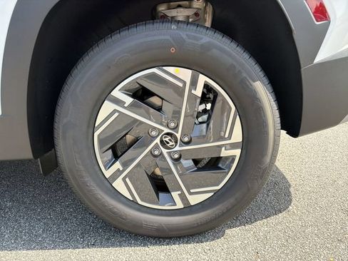 New 2026 Hyundai Tucson Blue SE AWD/4WD image 19