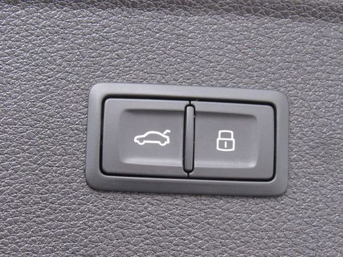 Used 2023 Audi Q5 2.0T Premium Plus image 23