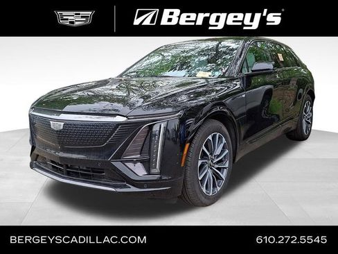 Certified 2024 Cadillac Lyriq Sport w/ LPO, Floor Liner Package AWD/4WD image 1