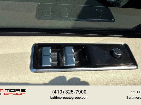 Used 2019 Land Rover Range Rover Supercharged image 26