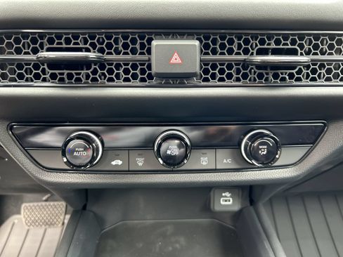 Certified 2024 Honda HR-V LX image 25