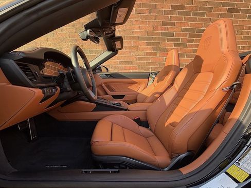 Certified 2026 Porsche 911 Carrera GTS image 5