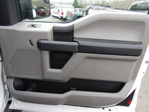 Used 2018 Ford F150 XL w/ Equipment Group 101A Mid image 27