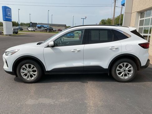 Used 2024 Ford Escape Active w/ Tech Pack #2 AWD/4WD image 8