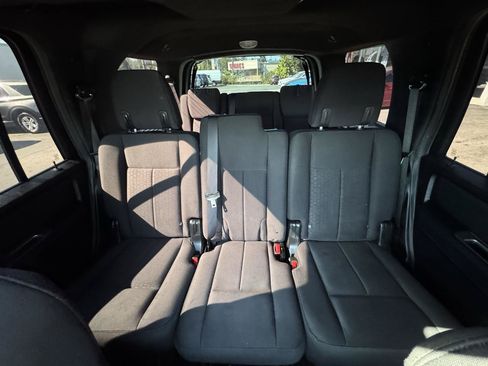 Used 2017 Ford Expedition XLT AWD/4WD image 17