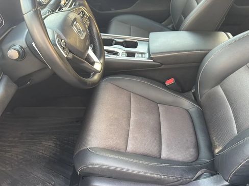 Used 2020 Honda Accord Sport image 15