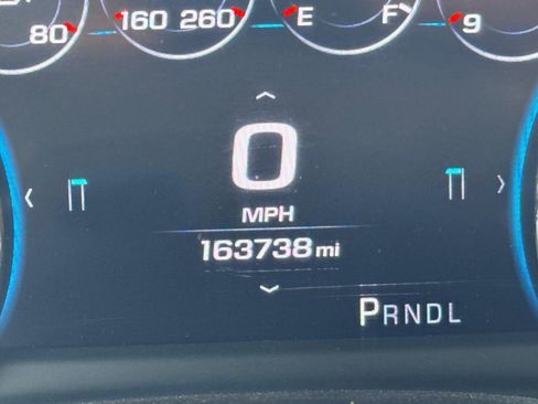 Used 2018 Chevrolet Tahoe Premier AWD/4WD image 14