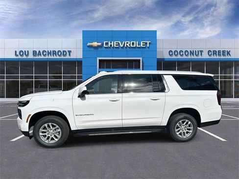 New 2026 Chevrolet Suburban LS image 5