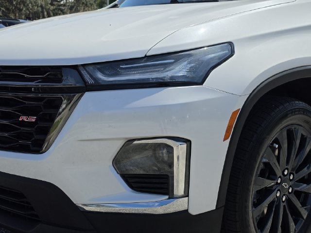 Used 2022 Chevrolet Traverse RS FWD image 10