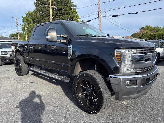 Used 2019 Ford F250 Lariat w/ Lariat Value Package AWD/4WD image 8