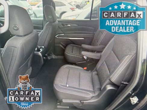 Used 2024 Chevrolet Traverse LT FWD image 4