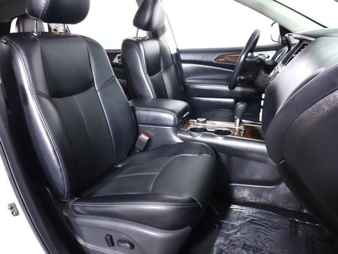 Used 2020 Nissan Pathfinder Platinum AWD/4WD image 49