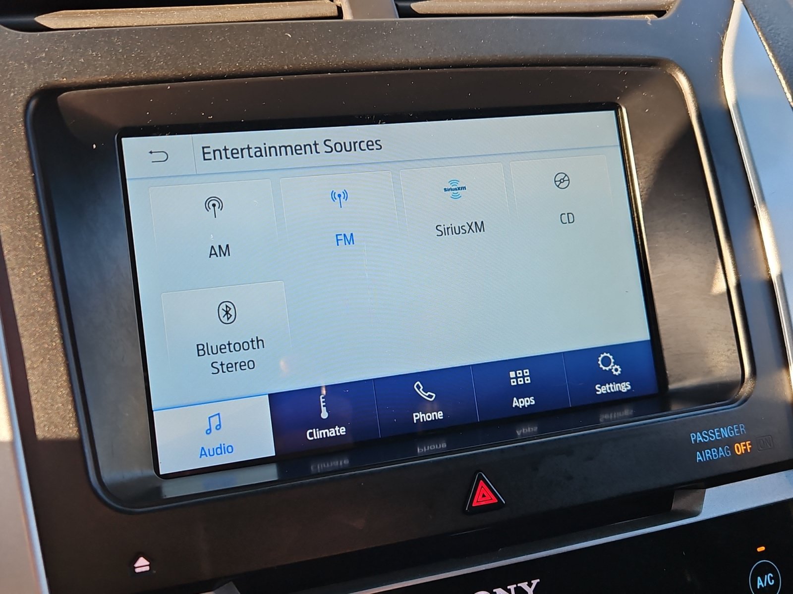 Used 2014 Ford Explorer Limited w/ Equipment Group 302A AWD/4WD image 22