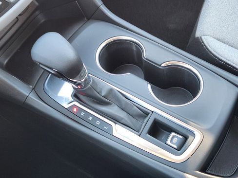 Certified 2023 Chevrolet Equinox LS w/ LS Convenience Package image 21