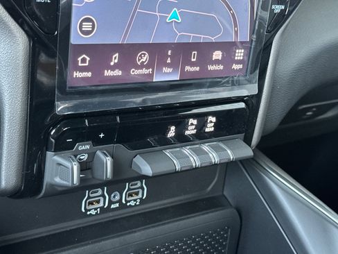 New 2026 RAM 1500 Laramie w/ Night Edition AWD/4WD image 19