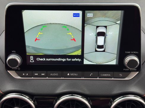 Used 2024 Nissan Sentra SR w/ SR Premium Package image 23