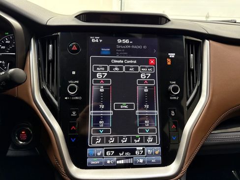 Used 2020 Subaru Outback Touring XT image 22