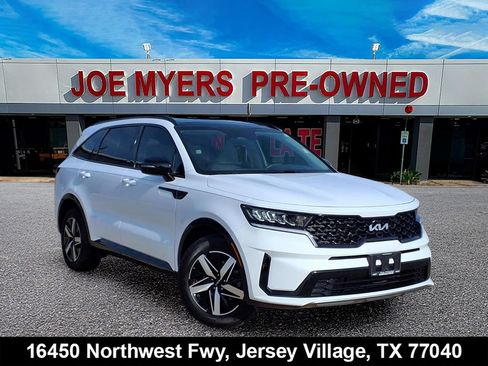 Used 2023 Kia Sorento S w/ Panoramic Sunroof Package FWD image 1