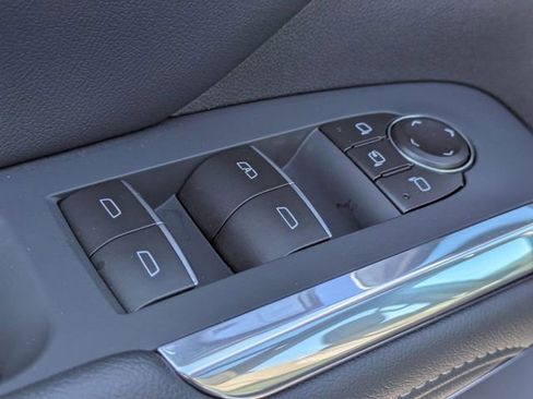 New 2026 Chevrolet Traverse High Country FWD image 10