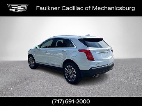 Used 2017 Cadillac XT5 Premium Luxury AWD/4WD image 8