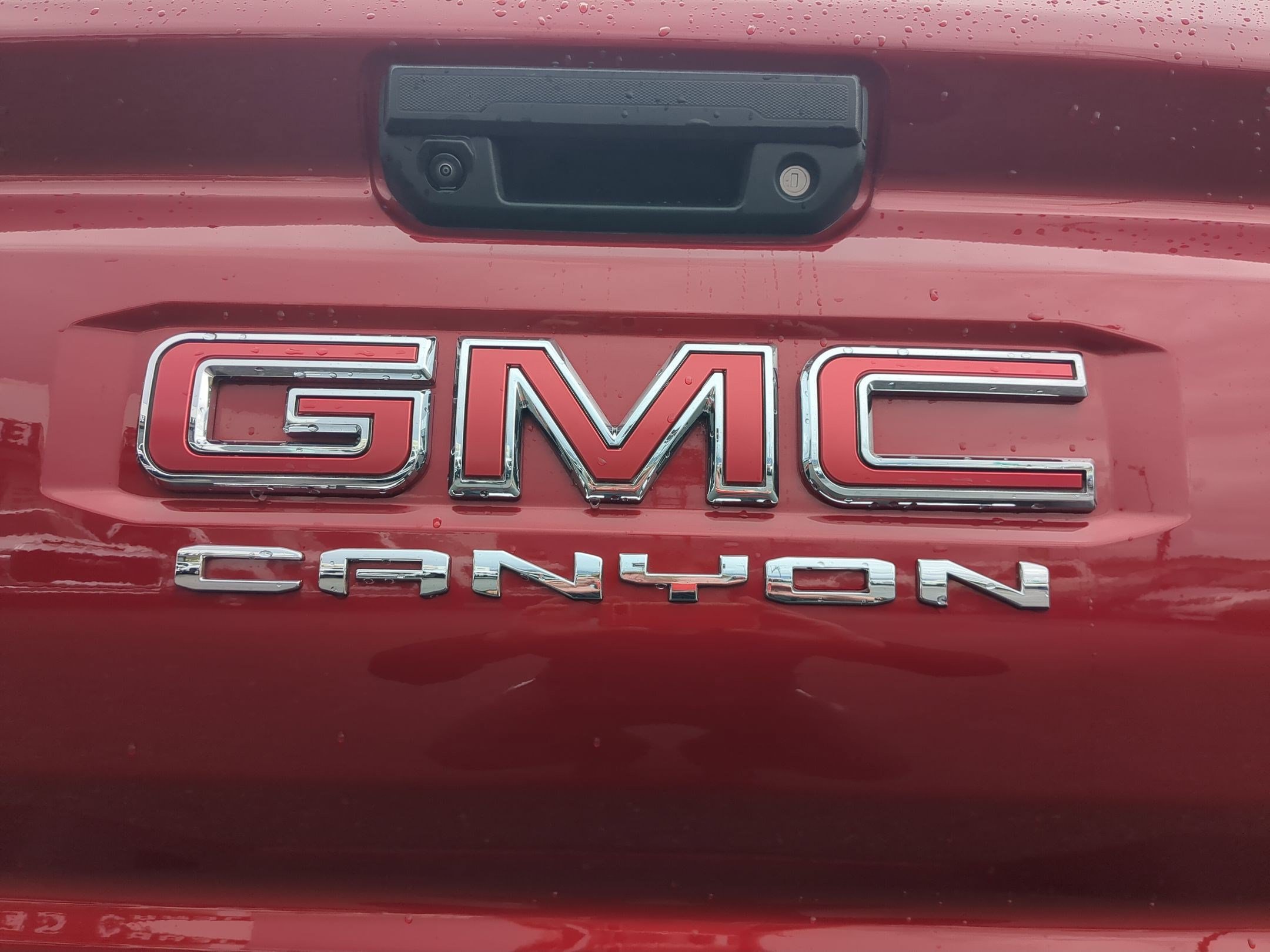 Used 2024 GMC Canyon AT4 w/ AT4 Premium Package AWD/4WD image 13